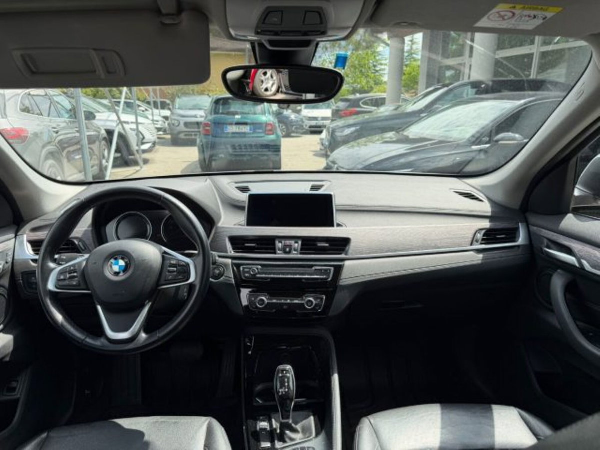 BMW X1 sDrive18i xLine (5)