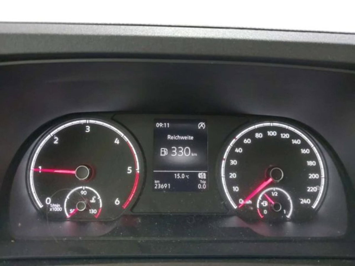 Volkswagen Caddy 2.0 TDI 102 CV (5)