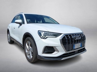 Audi Q3 35 TDI quattro S tronic Business Advanced (2)