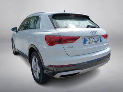 Audi Q3 35 TDI quattro S tronic Business Advanced (4)