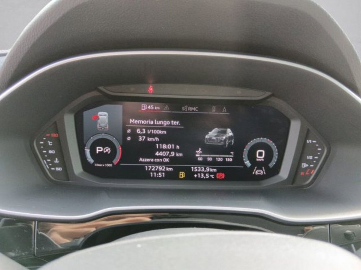 Audi Q3 35 TDI quattro S tronic Business Advanced (6)