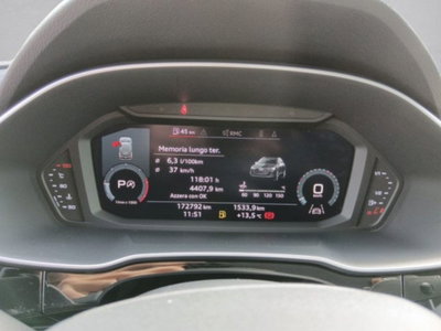 Audi Q3 35 TDI quattro S tronic Business Advanced (6)