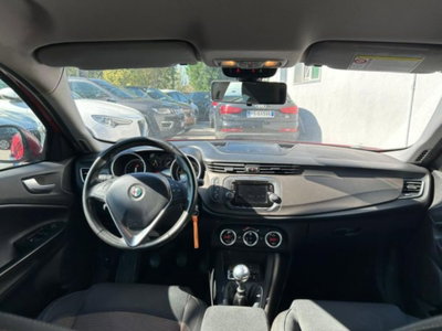 Alfa Romeo Giulietta 1.6 JTDm-2 Distinctive (10)