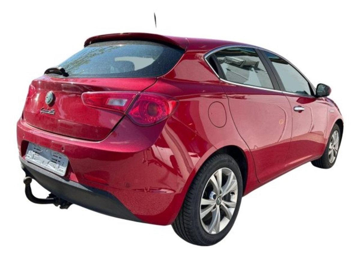 Alfa Romeo Giulietta 1.6 JTDm-2 Distinctive (3)