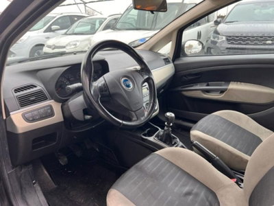 Fiat Grande Punto 1.2 3 porte Dynamic (10)