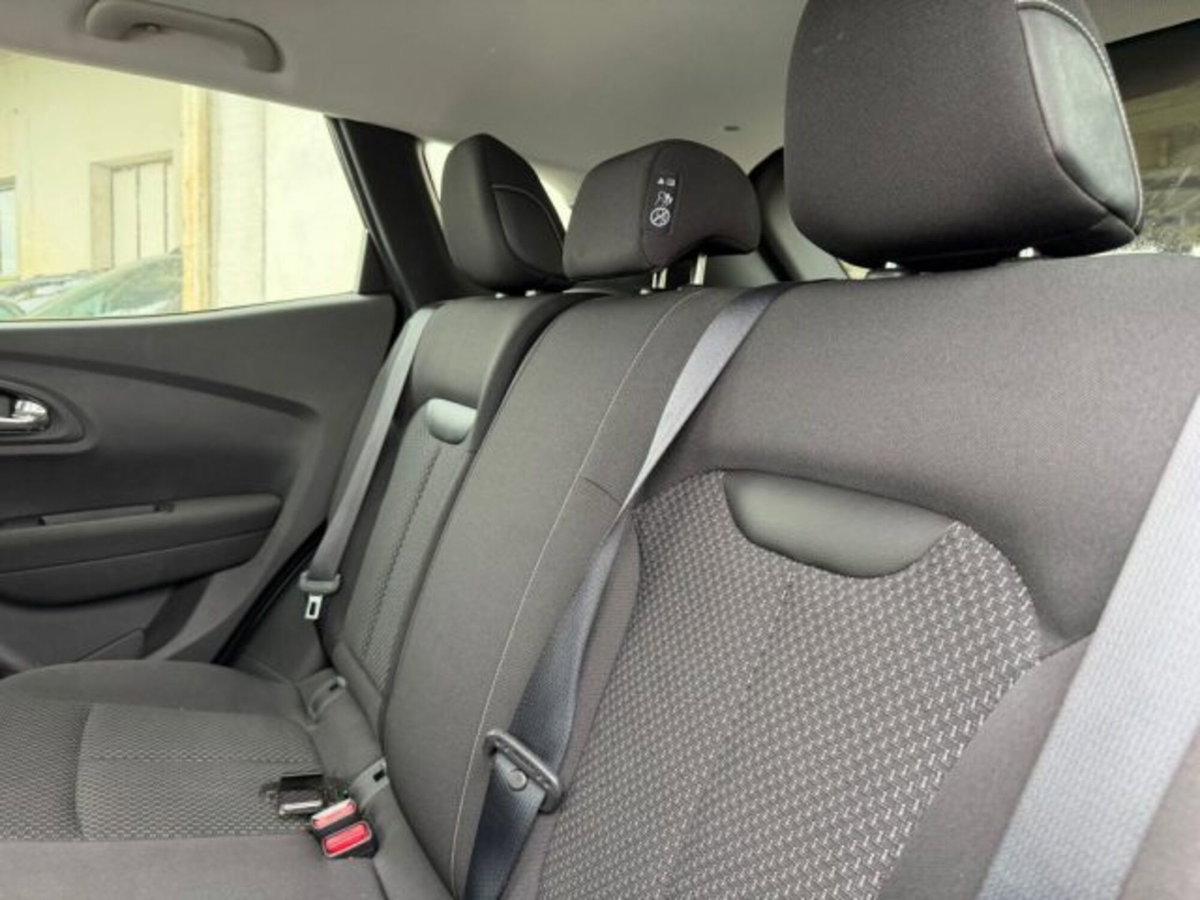 Renault Kadjar 8V 110CV Energy Intens (3)