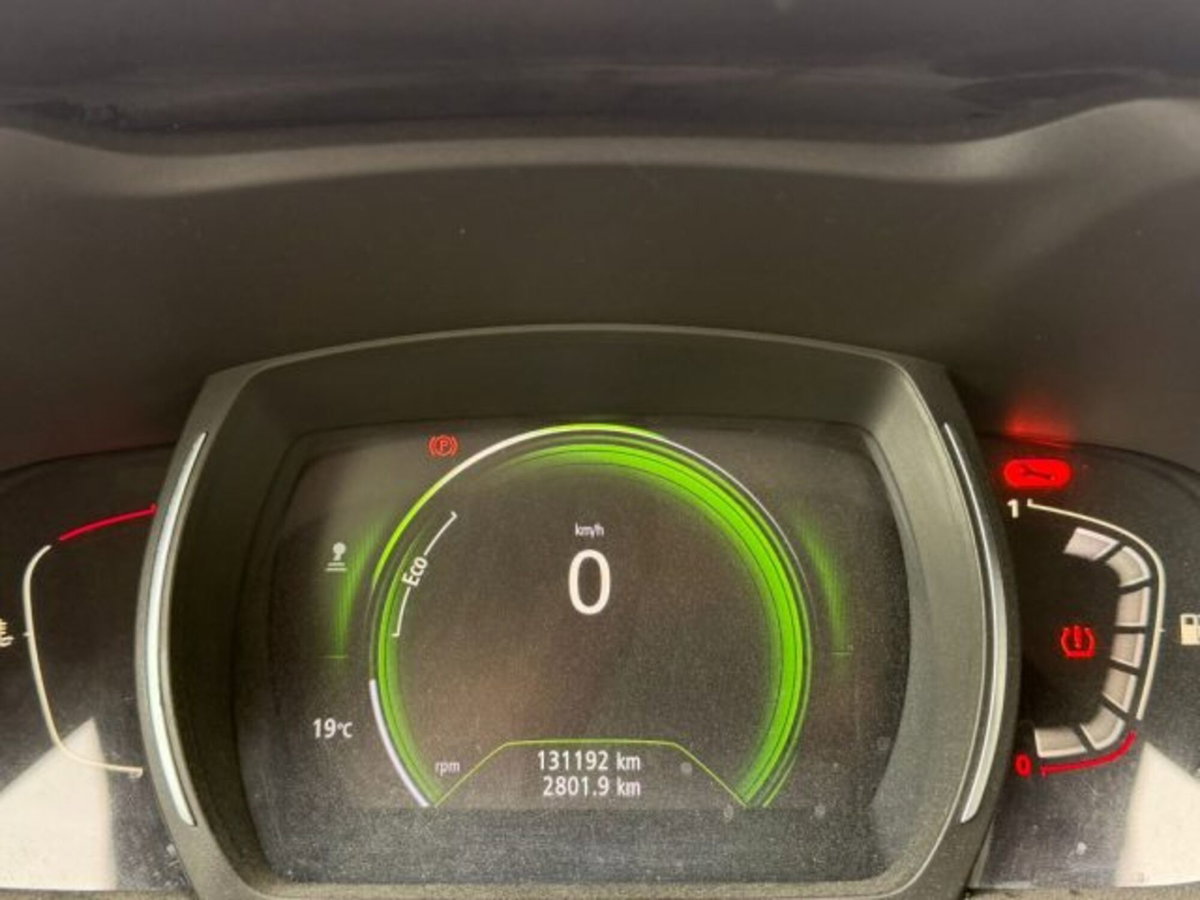 Renault Kadjar 8V 110CV Energy Intens (5)