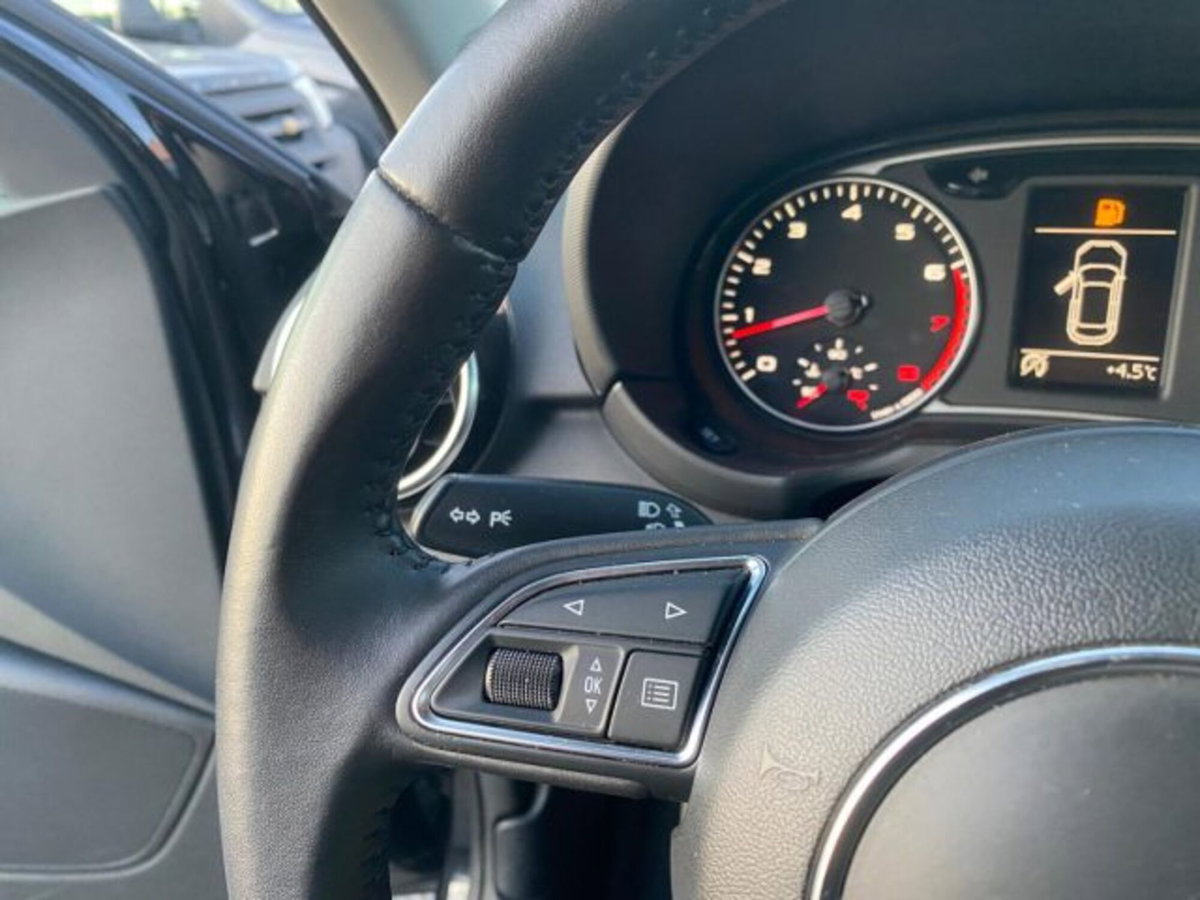 Audi A1 1.2 TFSI Ambition (10)