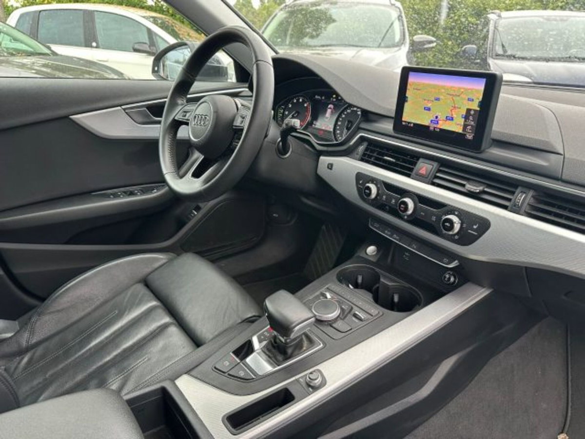 Audi A4 Avant 40 g-tron S tronic Business Sport (13)