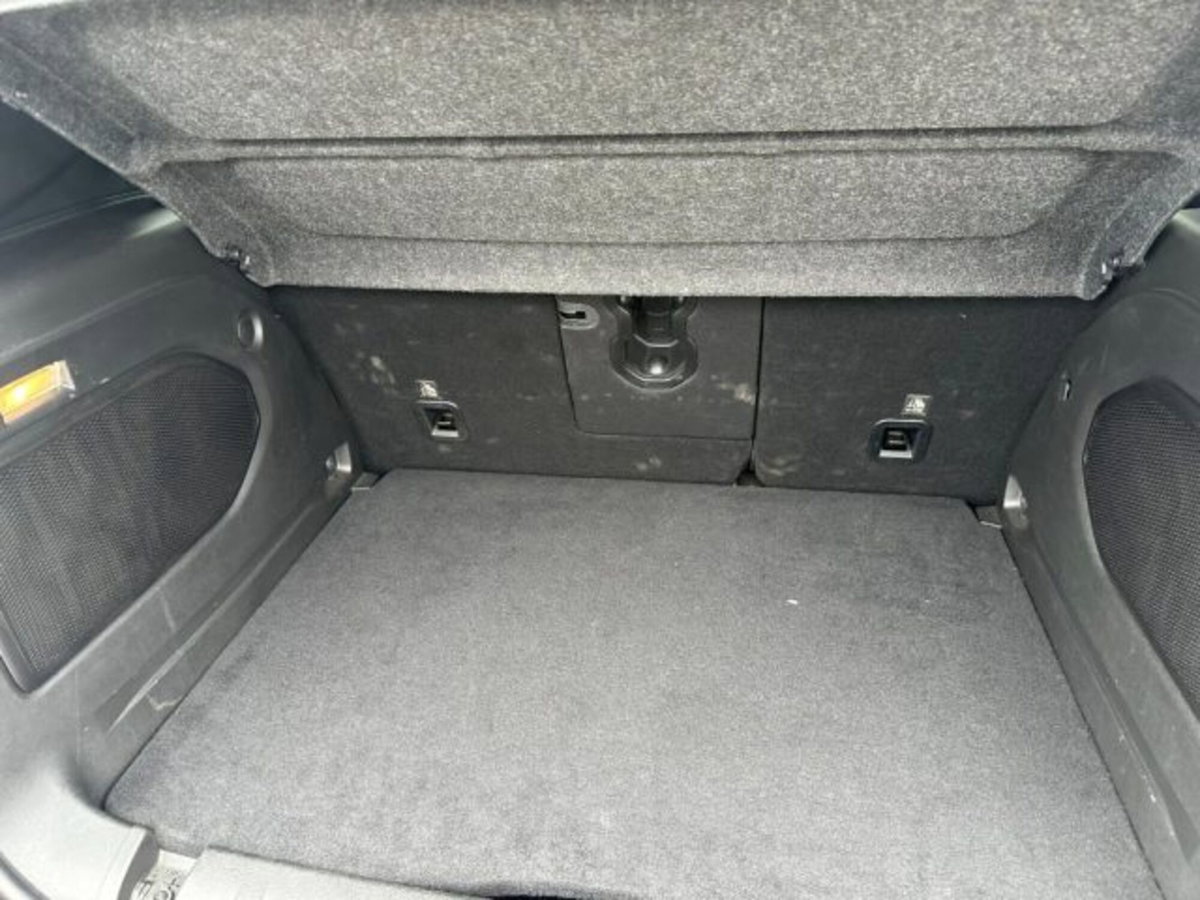 Jeep Renegade 1.6 Mjt 130 CV Limited (11)