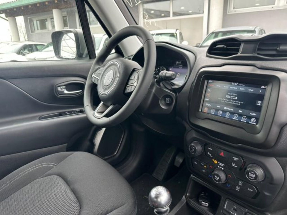Jeep Renegade 1.6 Mjt 130 CV Limited (14)
