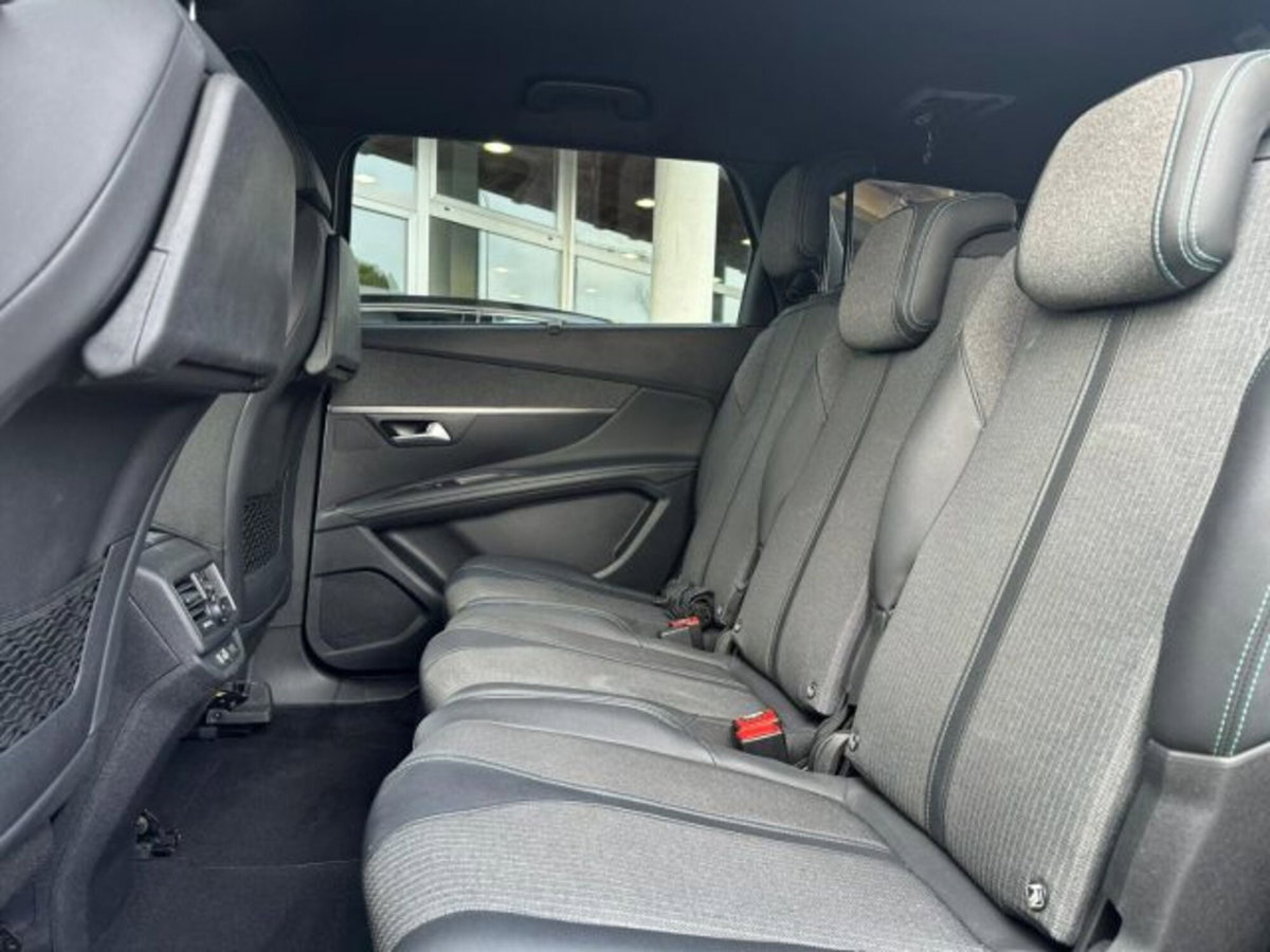 Peugeot 5008 1.5 bluehdi Allure Pack s&s 130cv eat8 (10)