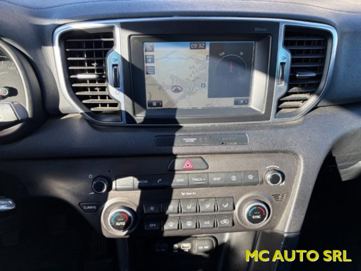 Kia Sportage 1.7 CRDI 2WD Active (11)