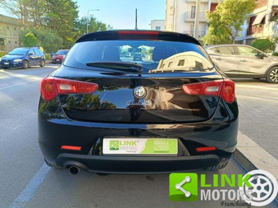 Alfa Romeo Giulietta 1.4 Turbo Progression Gpl 120cv (8)