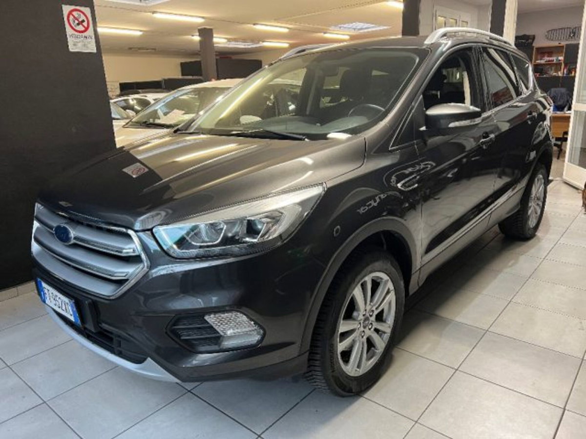 Ford Kuga 1.5 EcoBoost 120 CV S&S 2WD Plus (2)