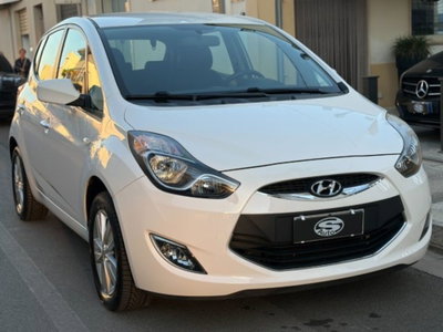 Hyundai ix20 1.4 90 CV Comfort (2)