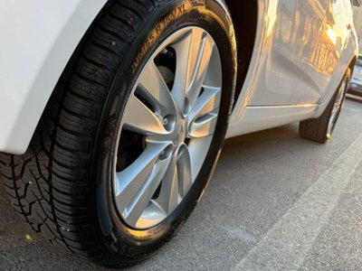 Hyundai ix20 1.4 90 CV Comfort (4)