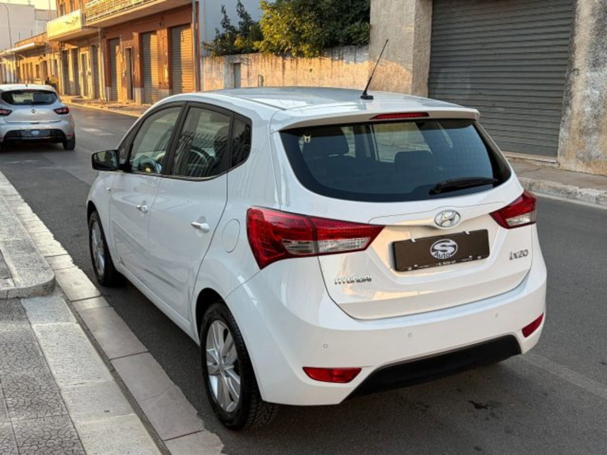 Hyundai ix20 1.4 90 CV Comfort (6)