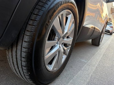 Peugeot 3008 BlueHDi 120 EAT6 S&S Business (4)