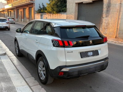 Peugeot 3008 BlueHDi 120 EAT6 S&S Business (6)
