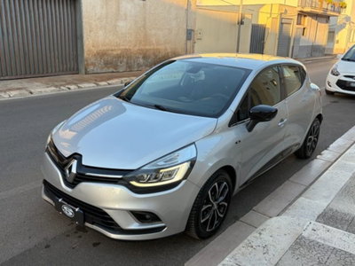 Renault Clio dCi 8V 75 CV 5 porte Moschino Life (8)