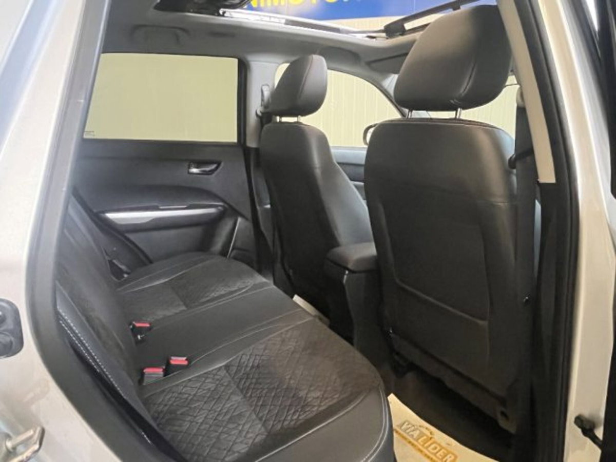 Suzuki Vitara 1.4 Boosterjet A/T Starview (20)