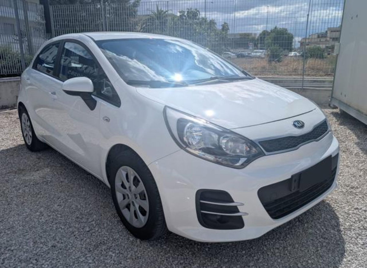 Kia Rio 1.2 CVVT 5p. Active (2)
