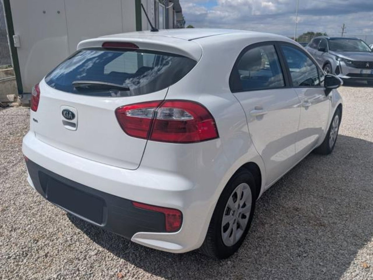 Kia Rio 1.2 CVVT 5p. Active (4)