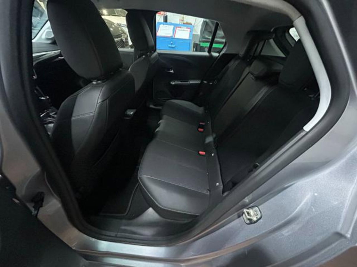 Opel Corsa 1.2 100 CV Elegance (17)