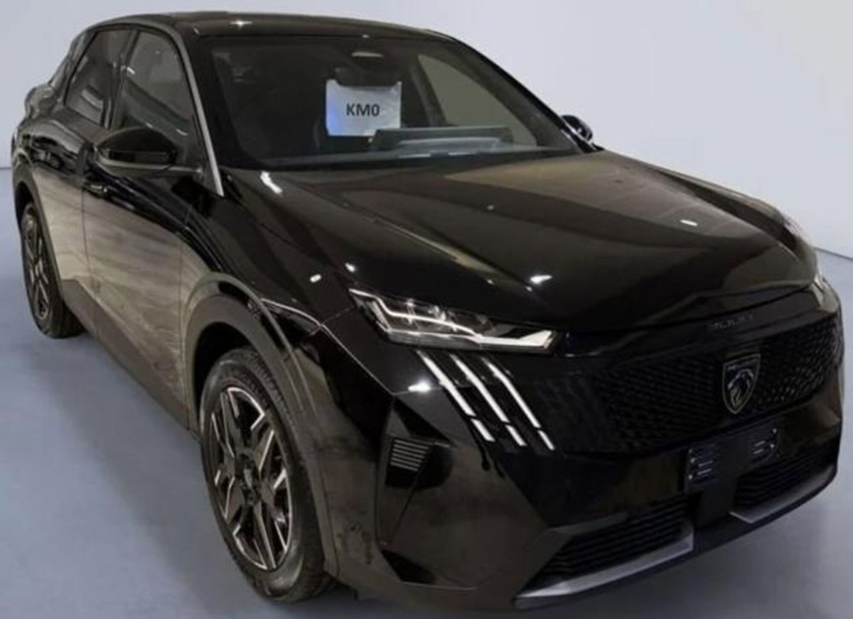 Peugeot 3008 1.2 hybrid 48V Allure Pack 136cv e-dcs6