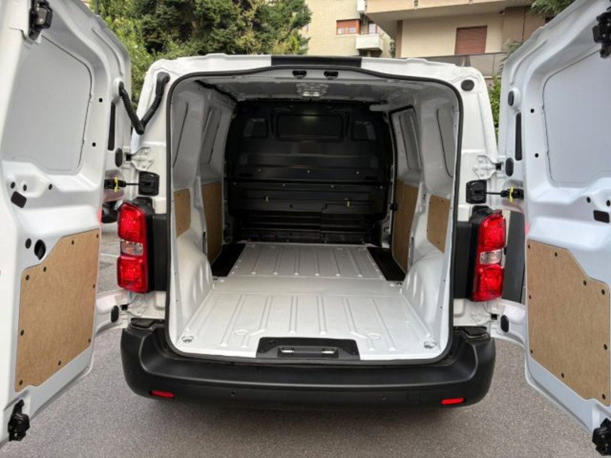 Fiat Scudo Furgone ce 1.5 bluehdi 120cv L3H1 (12)