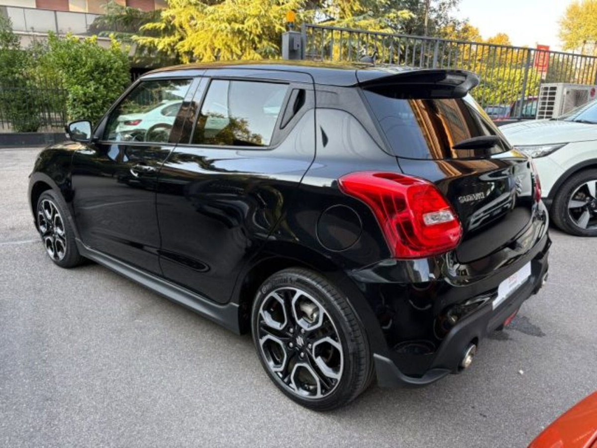 Suzuki Swift 1.4h Sport 2wd (5)