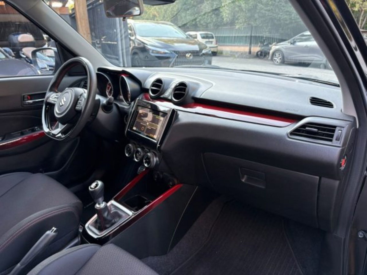 Suzuki Swift 1.4h Sport 2wd (8)