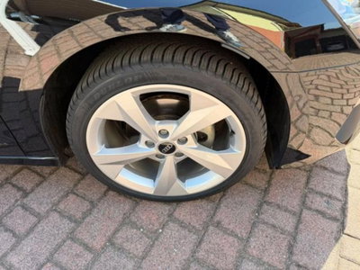 Audi A3 Sedan 30 TFSI S tronic Business (11)