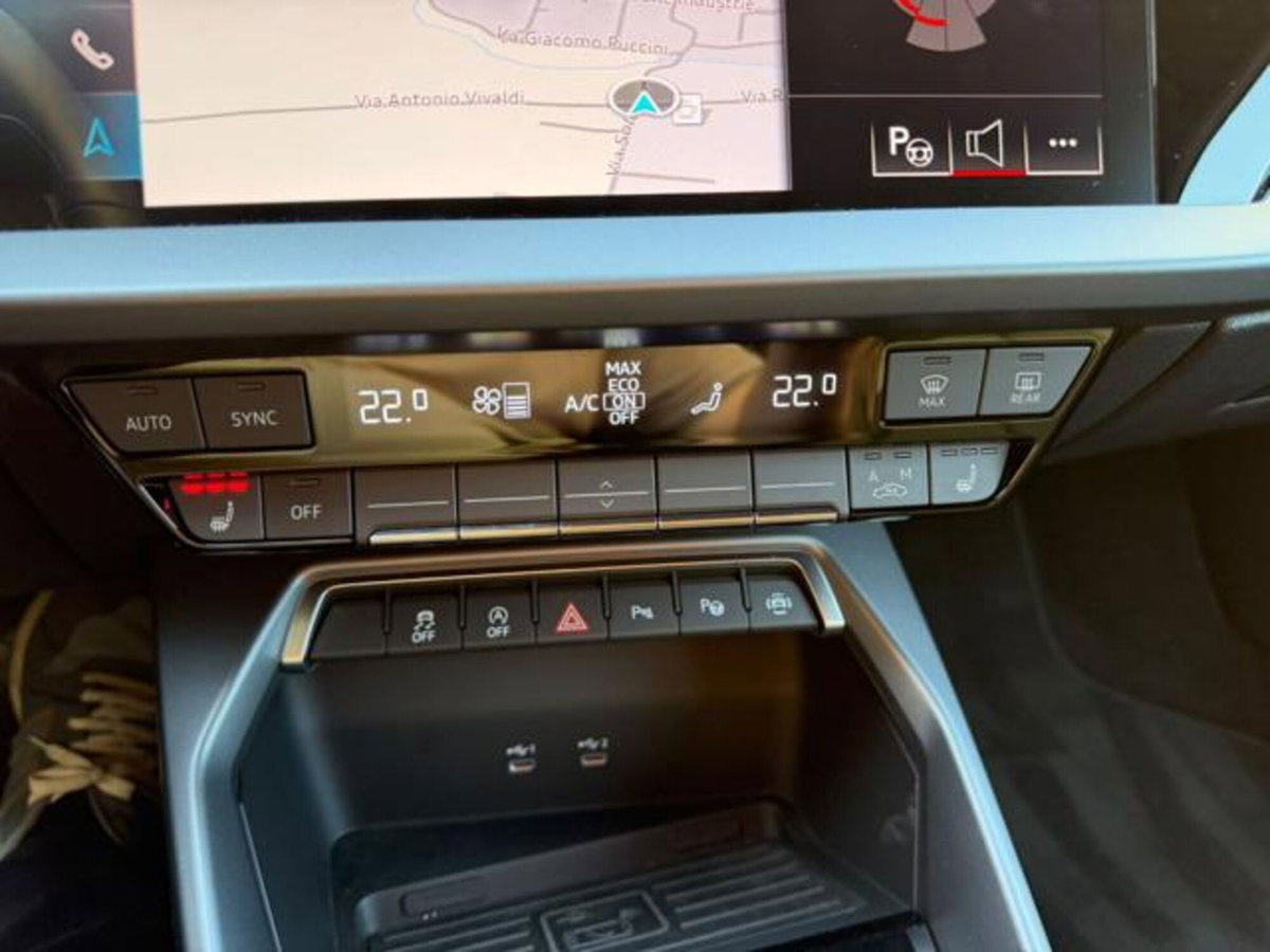 Audi A3 Sedan 30 TFSI S tronic Business (8)