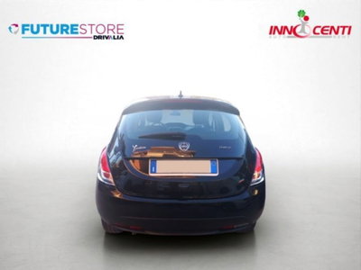 Lancia Ypsilon 1.0 FireFly 5 porte S&S Hybrid Gold Plus (4)