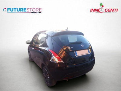 Lancia Ypsilon 1.0 FireFly 5 porte S&S Hybrid Gold Plus (5)