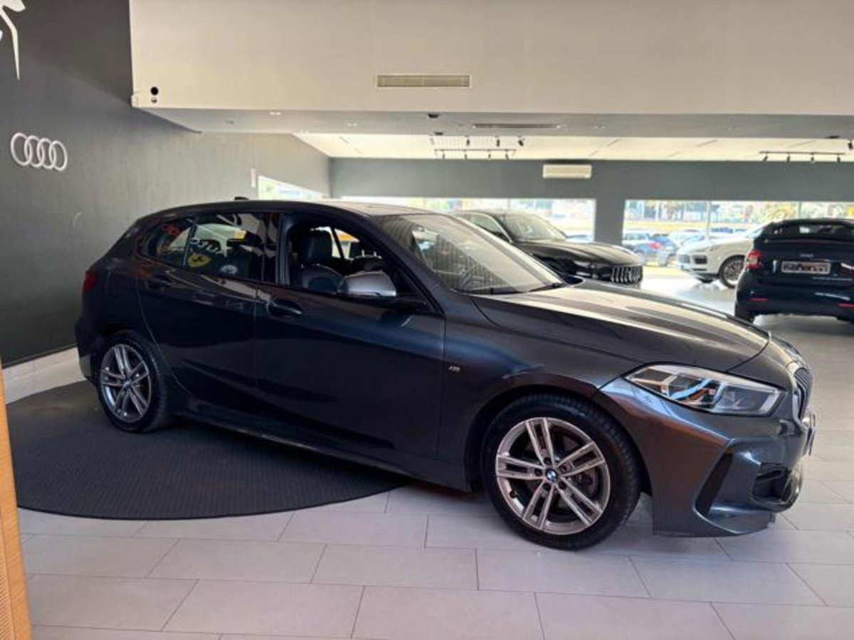 BMW Serie 1 116d 2.0 116CV cat 5 porte Attiva DPF (4)