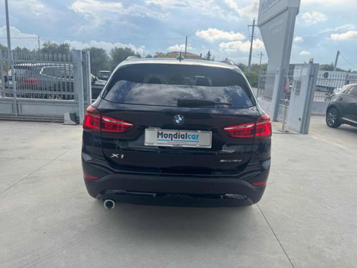 BMW X1 sDrive16d Business Advantage (5)