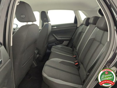 Volkswagen Polo 1.0 tsi Style 95cv (11)