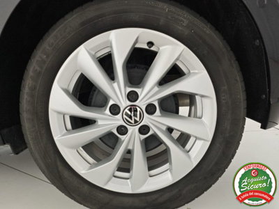 Volkswagen Polo 1.0 tsi Style 95cv (17)