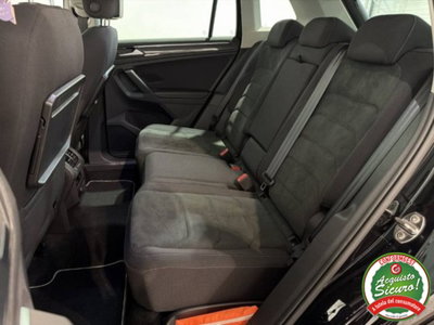 Volkswagen Tiguan 1.5 TSI 150 CV DSG ACT R-Line (12)