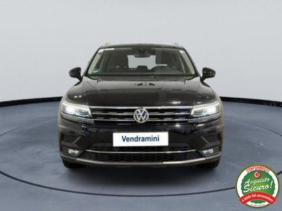 Volkswagen Tiguan 1.5 TSI 150 CV DSG ACT R-Line (14)