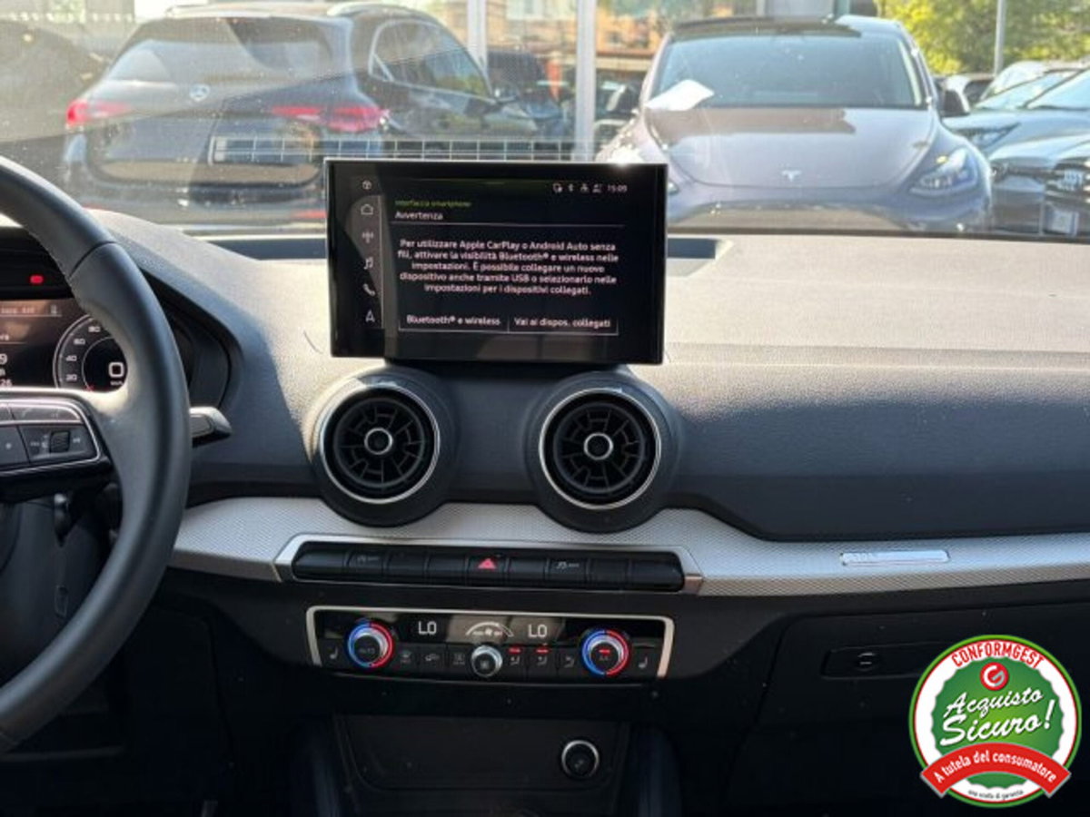 Audi Q2 30 1.0 tfsi Business Advanced 116cv (11)