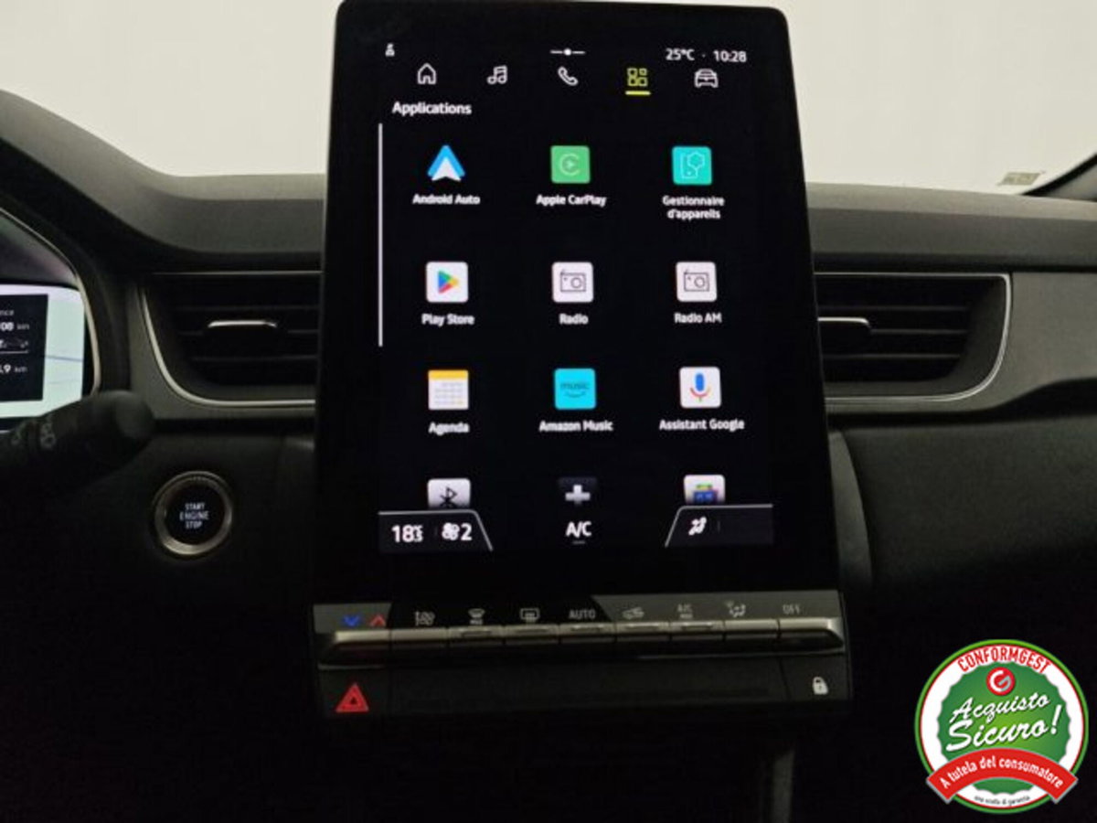 Renault Captur 1.0 eco-g Techno 100cv (14)