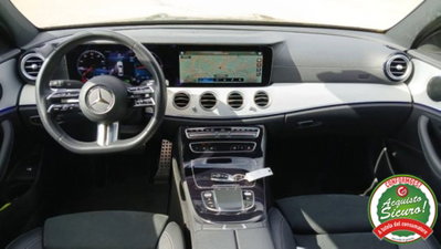 Mercedes-Benz Classe E 220 d Mild hybrid 4Matic Auto Premium Plus (10)