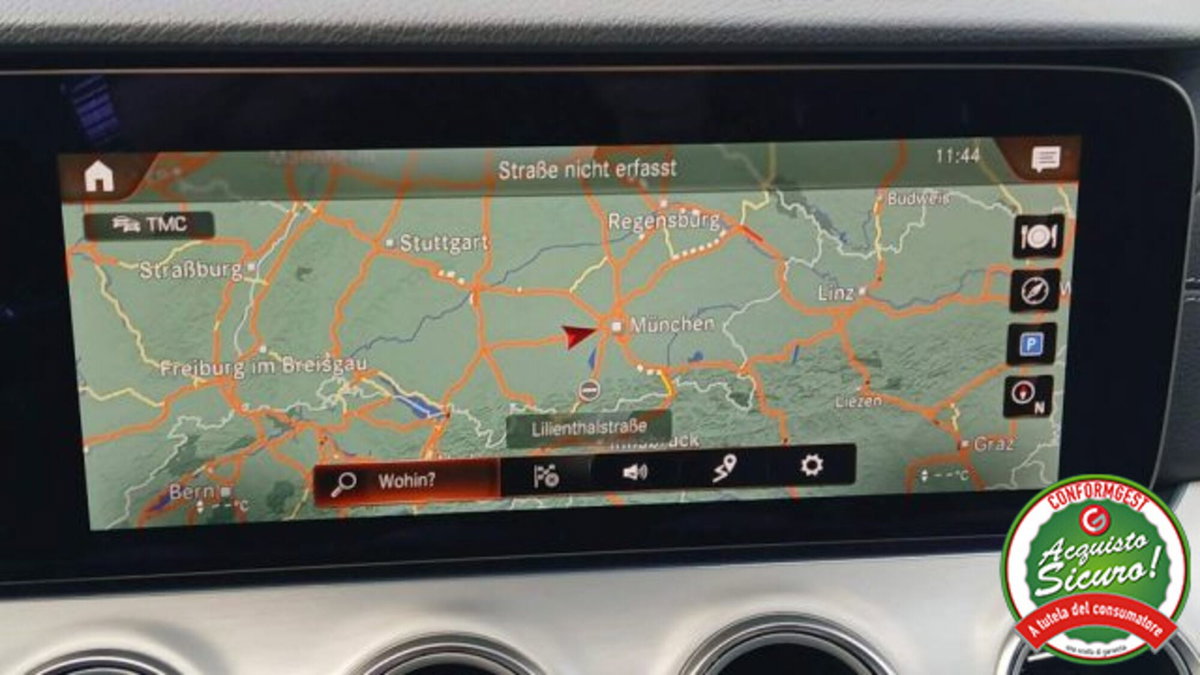 Mercedes-Benz Classe E 220 d Mild hybrid 4Matic Auto Premium Plus (11)
