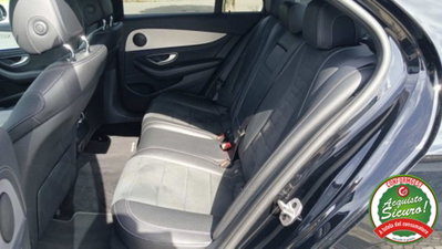 Mercedes-Benz Classe E 220 d Mild hybrid 4Matic Auto Premium Plus (14)