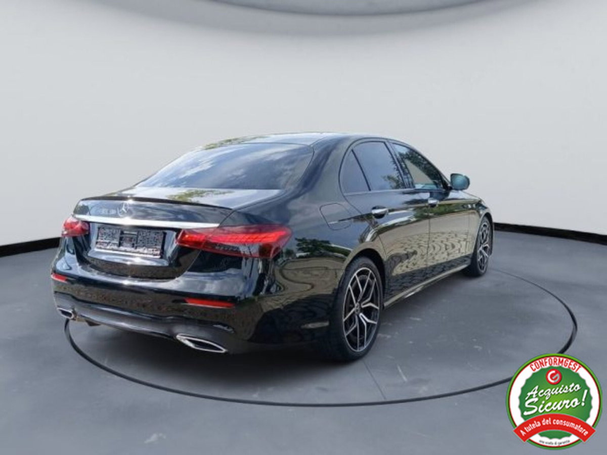 Mercedes-Benz Classe E 220 d Mild hybrid 4Matic Auto Premium Plus (3)