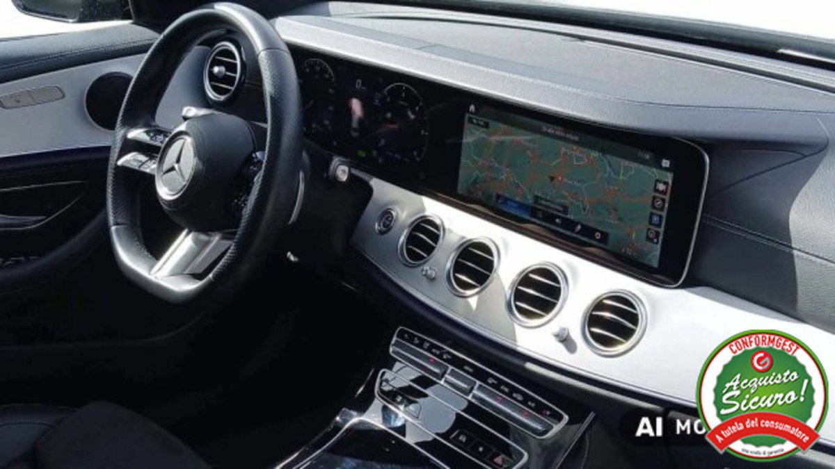 Mercedes-Benz Classe E 220 d Mild hybrid 4Matic Auto Premium Plus (5)